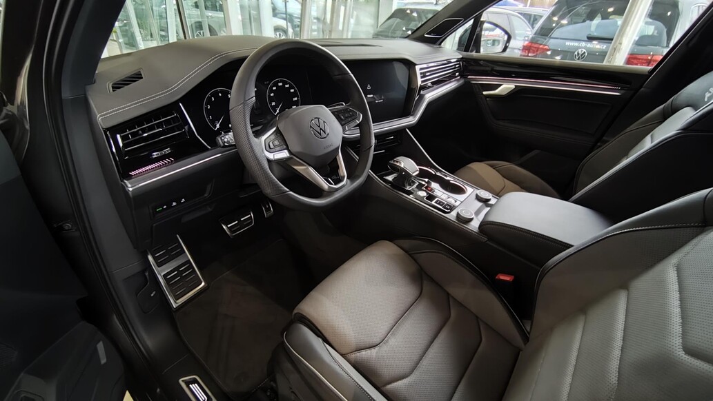 Volkswagen Touareg, R-Line