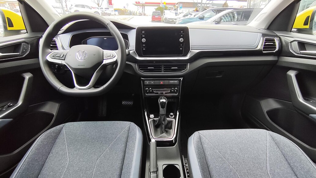 Volkswagen T-Cross, Style