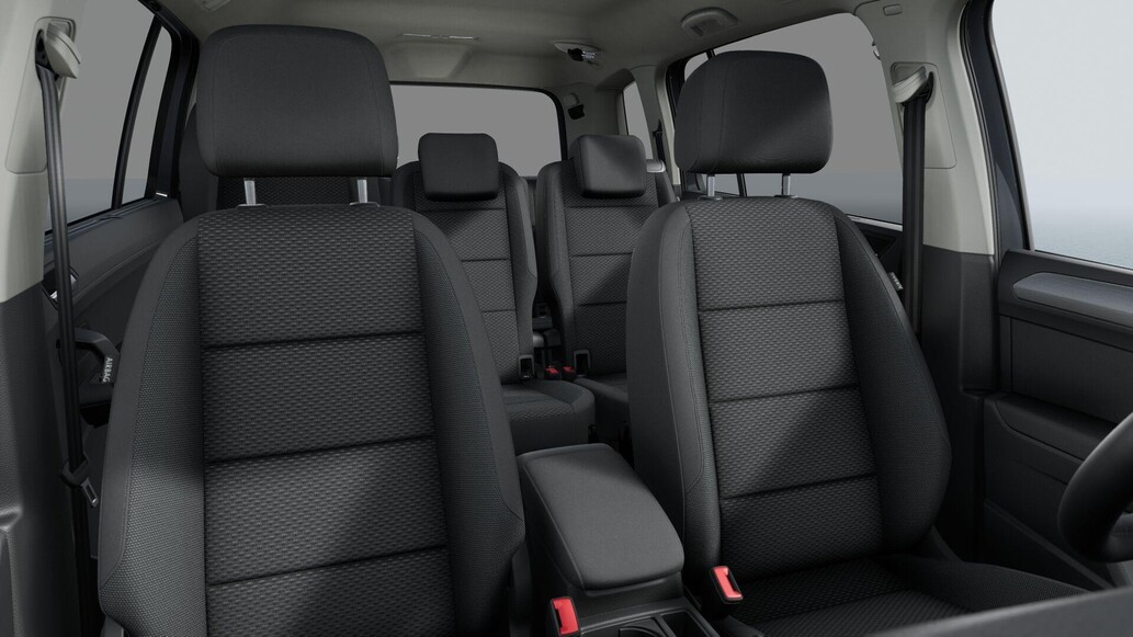 Volkswagen Touran, People