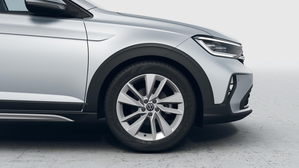 Volkswagen Taigo, People