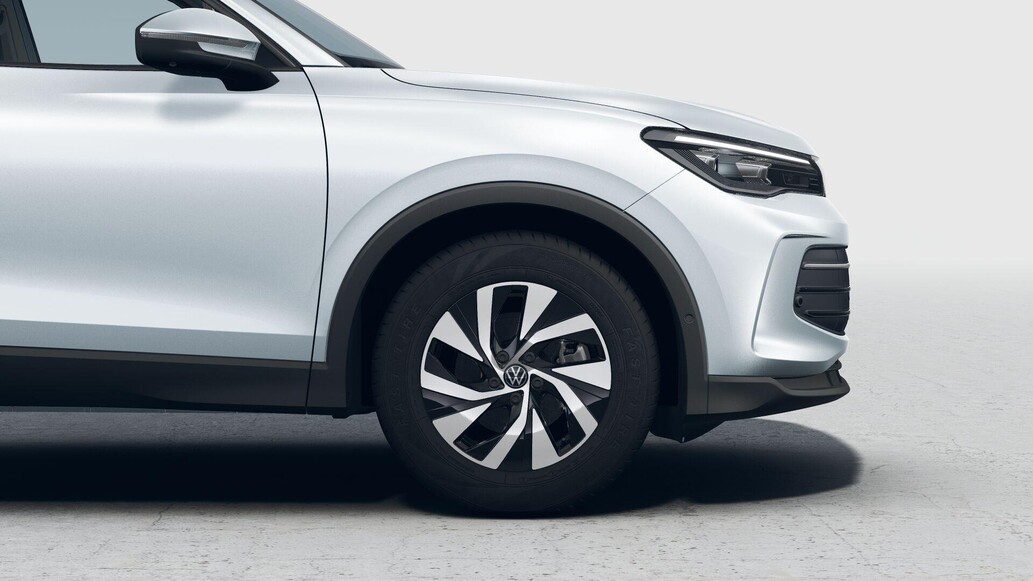 Volkswagen Tiguan, People