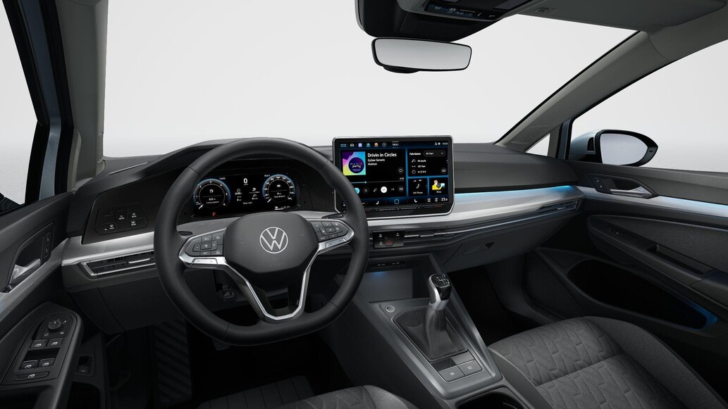 Volkswagen Golf Variant, People