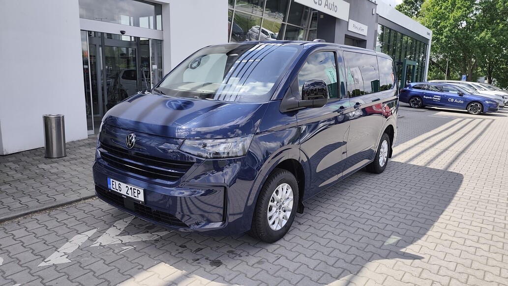 Volkswagen užitkov&eacute; Caravelle, e-Caravelle Life KR