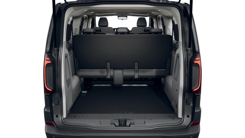 Volkswagen užitkov&eacute; Caravelle, Style DR