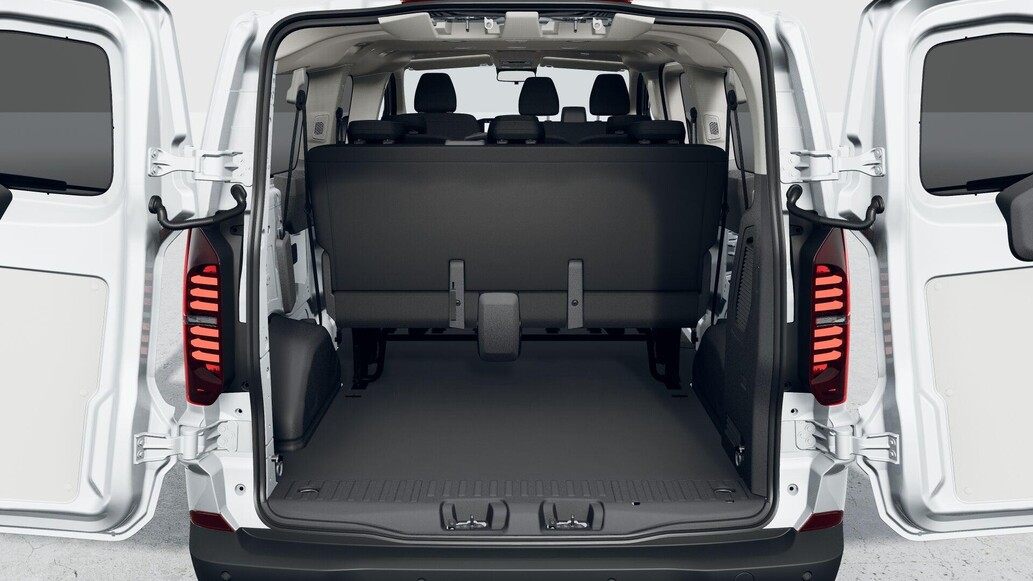 Volkswagen užitkov&eacute; Transporter Kombi, DR