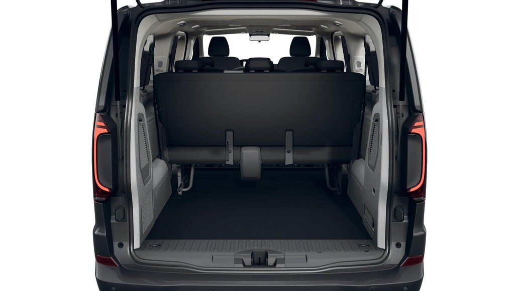 Volkswagen užitkov&eacute; Caravelle, Style DR