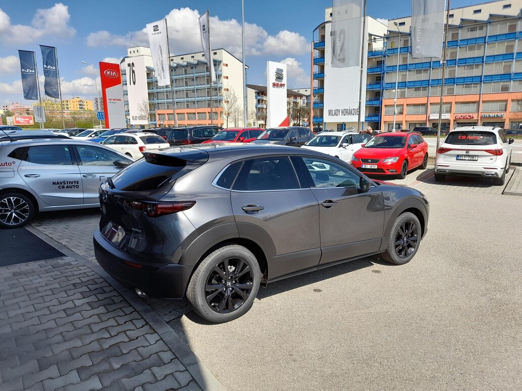 Mazda CX-30, Homura