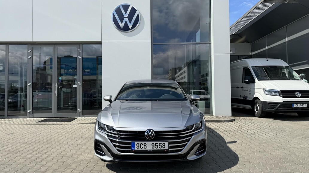 Volkswagen Arteon, R-Line