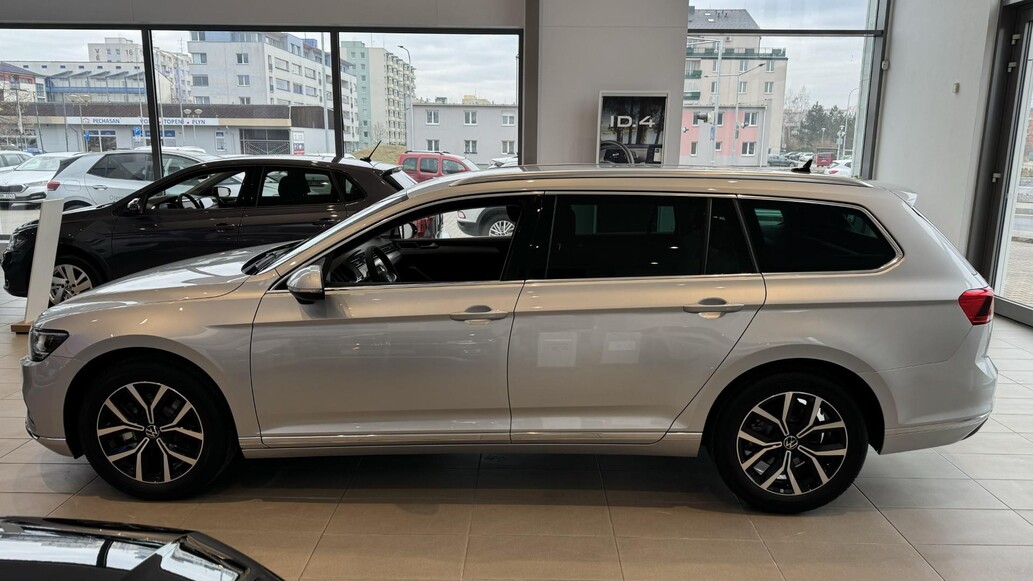 Volkswagen Passat Variant, Elegance