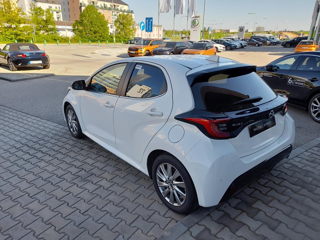 Mazda 2, Select