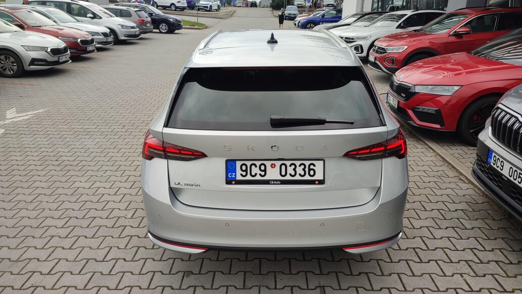 Škoda Octavia, First Edition