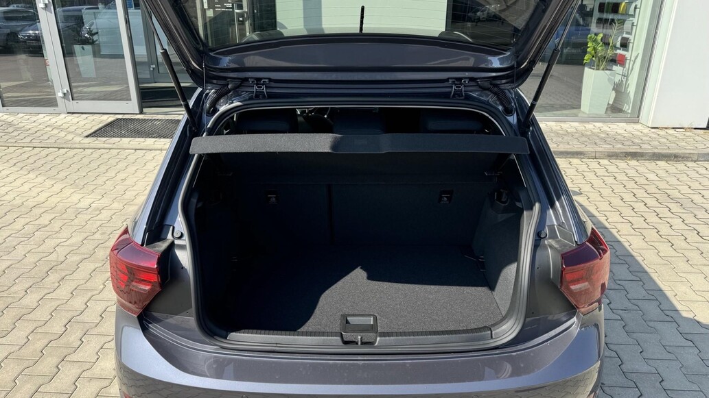 Volkswagen Polo, People