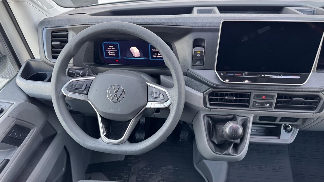 Volkswagen užitkové Crafter, SR