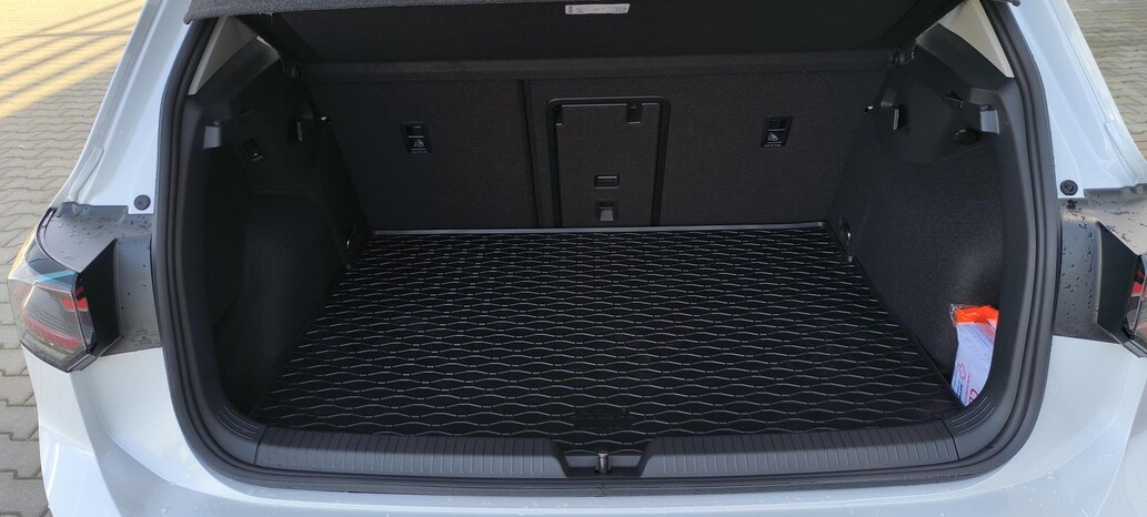 Volkswagen Golf, People