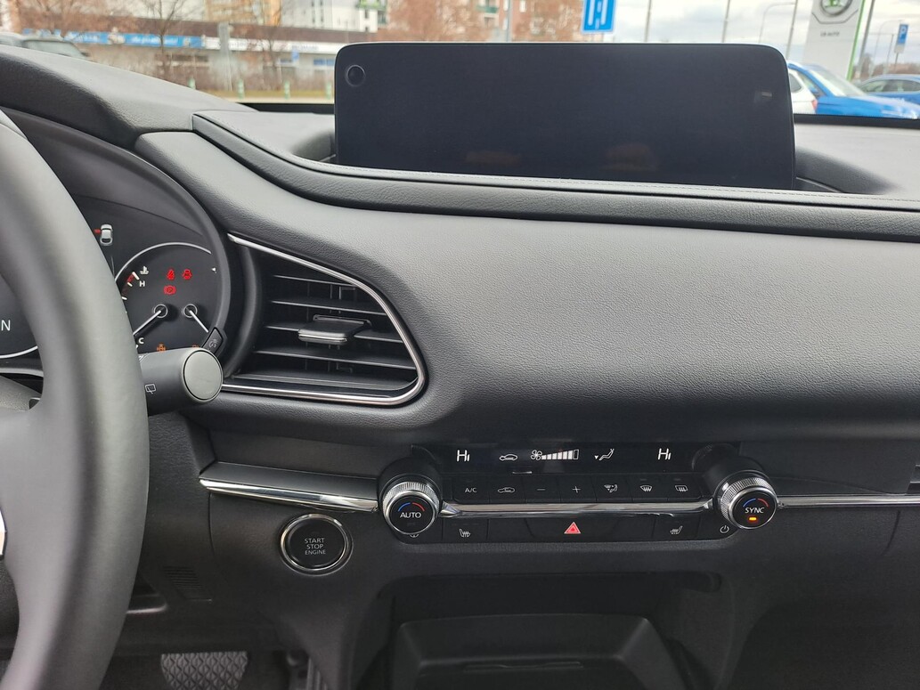 Mazda CX-30, EXCLUSIVE LINE
