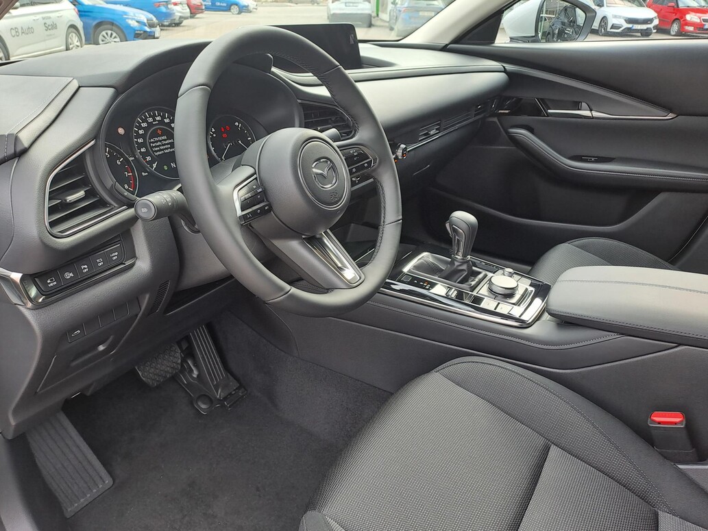 Mazda CX-30, EXCLUSIVE LINE