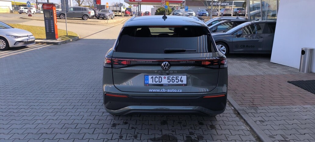 Volkswagen Tayron, People