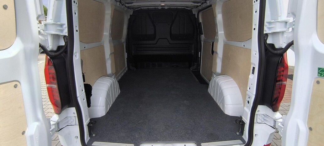 Volkswagen užitkové Transporter - skříňový vůz, skříň KR