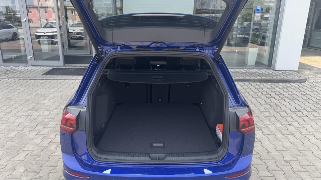 Volkswagen Golf Variant, R-Line People