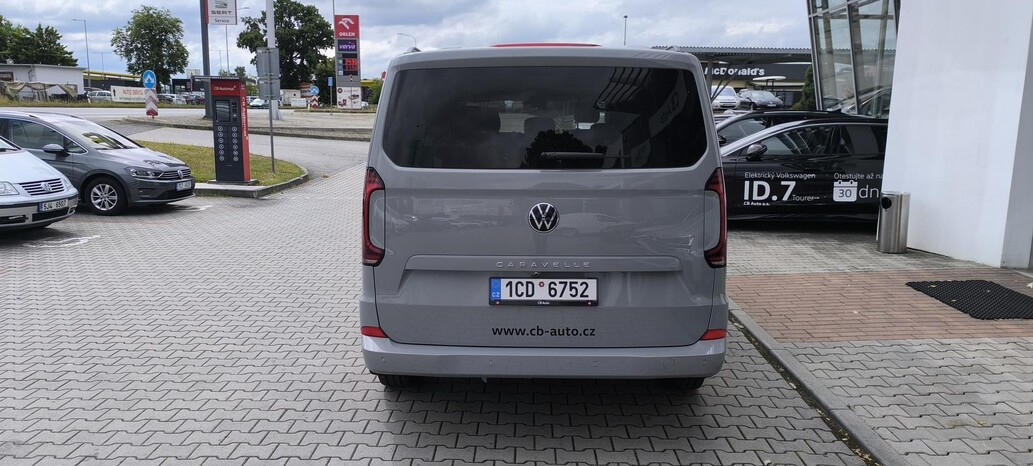 Volkswagen užitkové Caravelle, Life DR