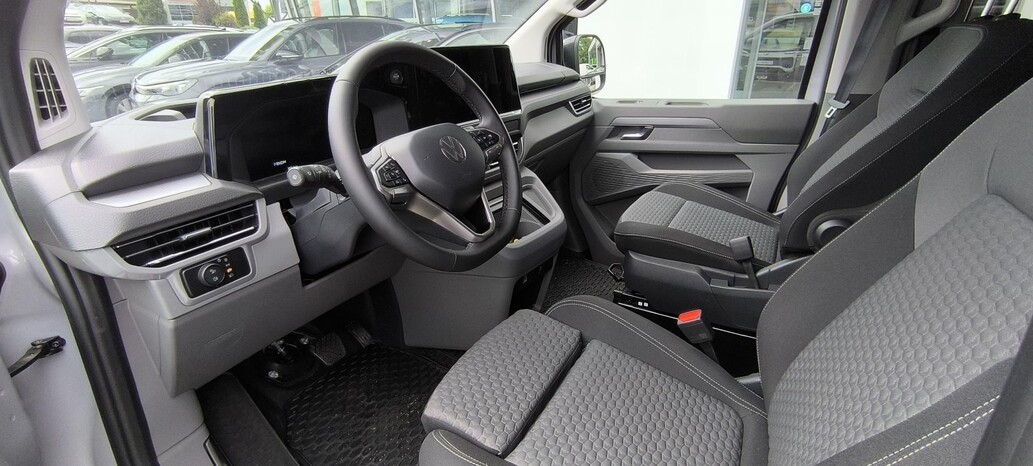 Volkswagen užitkové Caravelle, Life DR