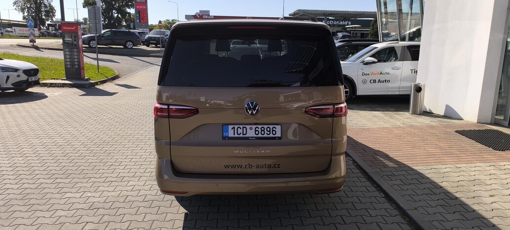 Volkswagen užitkové Multivan, Long Life