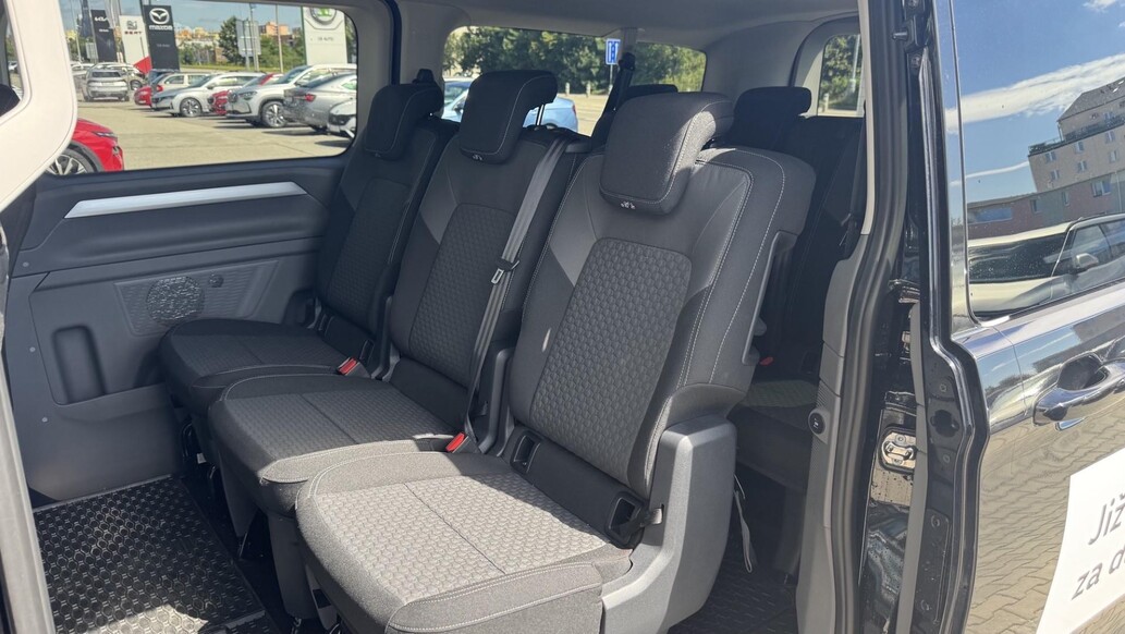 Volkswagen užitkové Caravelle, Life DR