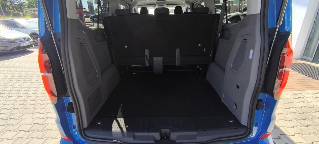 Volkswagen užitkové Caravelle, Life DR