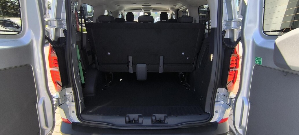 Volkswagen užitkové Transporter, Kombi KR