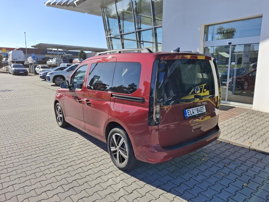 Volkswagen užitkov&eacute; Caddy, Life