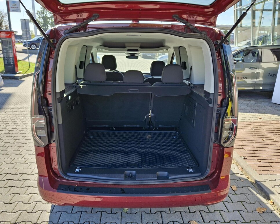 Volkswagen užitkov&eacute; Caddy, Life