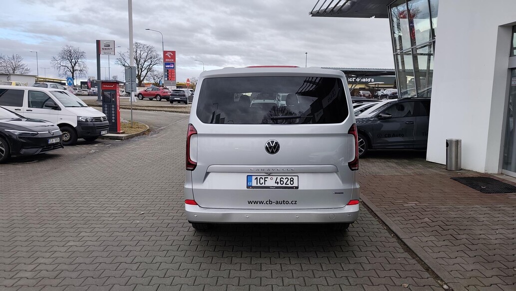 Volkswagen užitkové Caravelle, Style DR