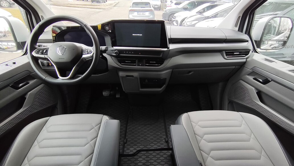 Volkswagen užitkové Caravelle, Style DR