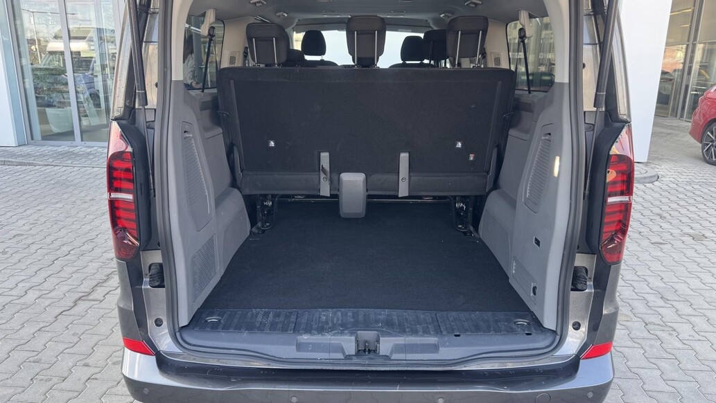 Volkswagen užitkové Caravelle, Life DR