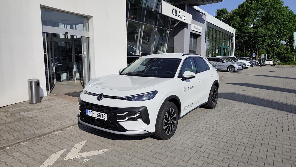 Volkswagen T-Roc, Life