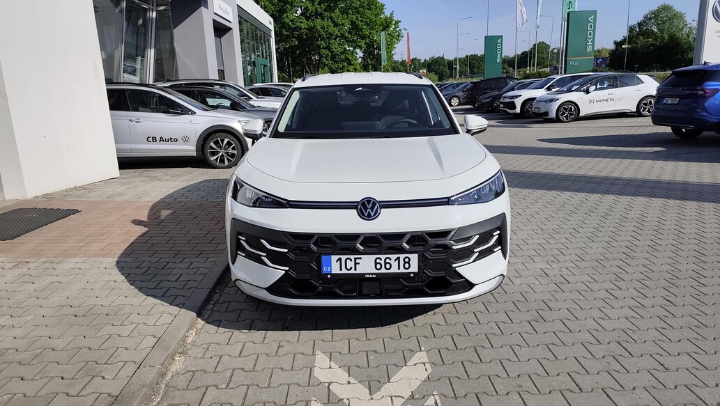 Volkswagen T-Roc, Life