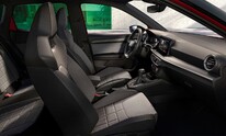 SEAT Arona, FR
