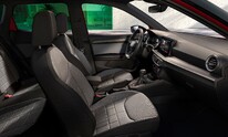 SEAT Arona, FR