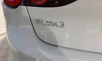 Mazda 3, EXCLUSIVE-LINE