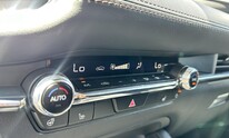 Mazda 3, Exclusive-Line