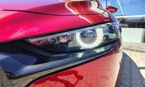 Mazda 3, EXCLUSIVE LINE