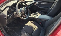 Mazda 3, EXCLUSIVE LINE