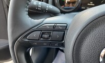 Mazda 2, Select