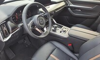 Mazda CX-60, HOMURA PLUS