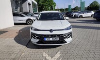 Volkswagen T-Roc, Life