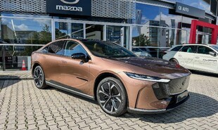 Mazda 6e, TAKUMI PLUS