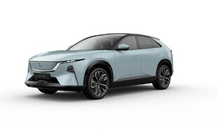 Mazda CX-6e, TAKUMI PLUS