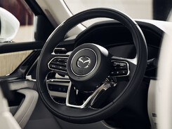 Mazda CX-60 interiér