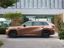 Mazda CX-80 exteriér