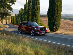 Mazda CX-80 exteriér